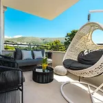 Saint Blaise Luxury Suite