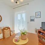 Apartment Niko