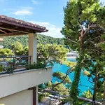 Blue Lagoon Apartment