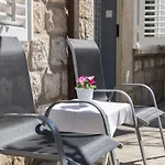 Apartment Summer Dream