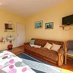 Apartment Villa Vala