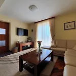 Apartment Ana-1 Minute To The Old City