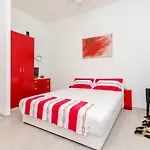 Apartment Caceris