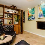 Apartment City Getaway