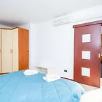 Apartment Kry Kry