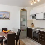 Apartment Blue Eye