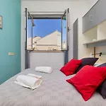 The Monroe - Stylish 2 Bd Apartment In Villa Orsan