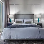 Royal Palm Hotel