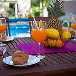 Apartments Villa Roza