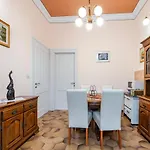 Dubrovnik Seaview Apartment 10 Min To The Old Town