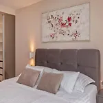Apartment Floramye
