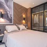 Zen Kalifa 5 Star Exclusive Residence For 4