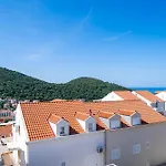 Burum Accommodation B&B - Apartment With Beautiful View 3