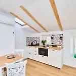 Hedera Estate Hedera Studio 7