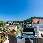 Apartment Lea