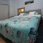 L & L Old Town Apartments - Studio Apartment