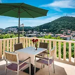 Apartments Lucija - Two Bedroom Apartment With Balcony And Sea View