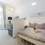 Apartments Franka Old Town - Studio Apartment