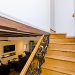 Apartment Maru Prestige - Comfort Duplex Two Bedroom Apartment