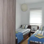 Apartment Vapor - Two Bedroom Apartment With Balcony
