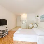 House Apartments Ariva