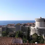 Apartment Magic - One Bedroom Apartment With Sea View