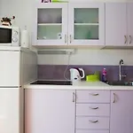 Guest House Gugily- Twin Room With Shared Bathroom And City View