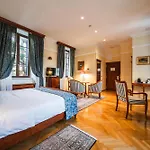 Boutique Hotel Kazbek