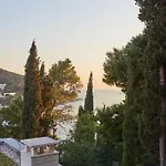 Dubrovnik Deluxe Blue Bayou