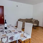 Apartments Marin Tomas