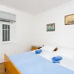 Apartment Peline