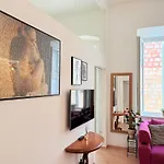 Midtown Apartment