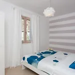 Apartments Villa Karmen