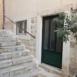Apartments Kapo