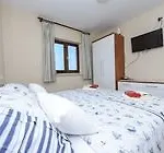 Accommodation Maria Di