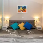 Villa Flores Room With Balcony