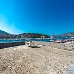 Obala Stjepana Radica 6 Apartm