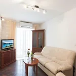 Holiday Home Revelin- Great Location