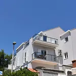 Marlin Apartments