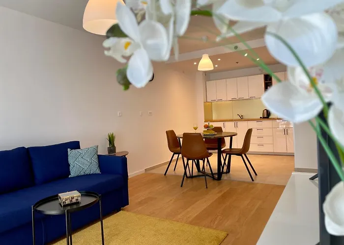 Laus III , Brand New Lovely One-Bedroom Apartment