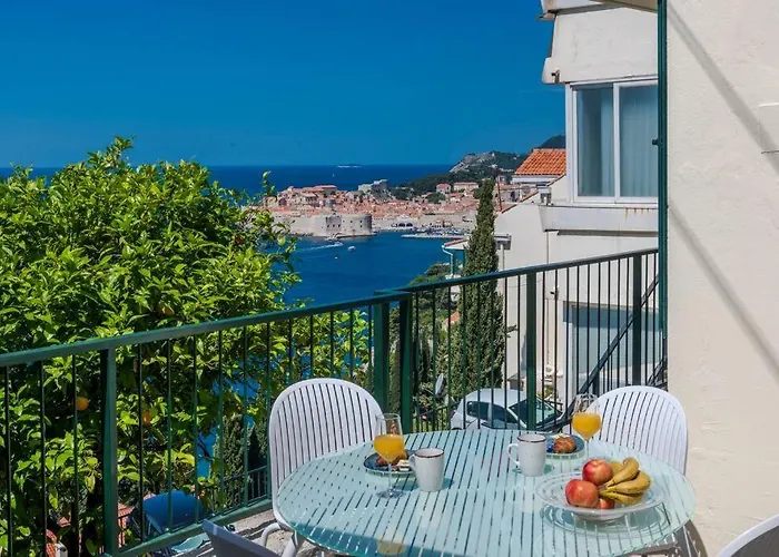 Apartment Luka 2
