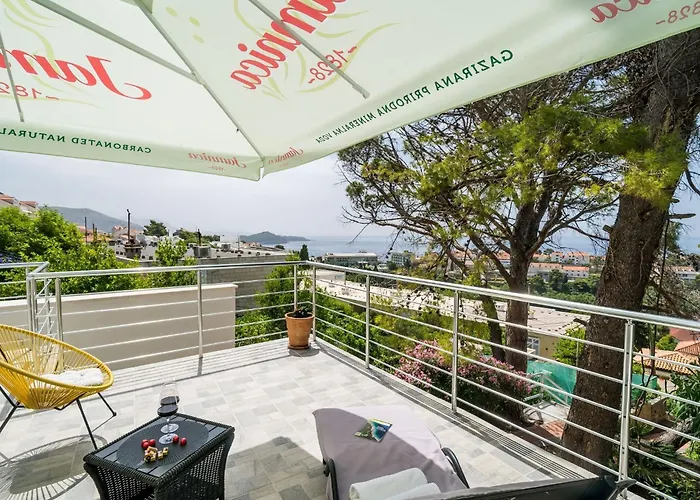 Apartment Eulalija- One-Bedroom Apartment With Terrace And Sea View