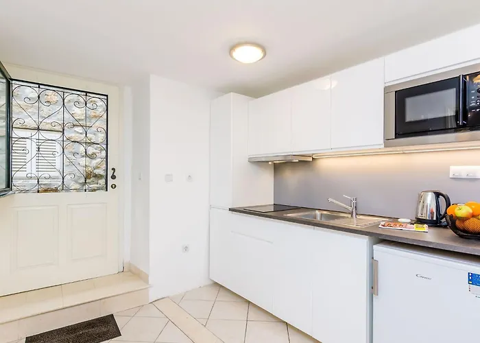 Apartment Domix - Two Bedroom Apartment