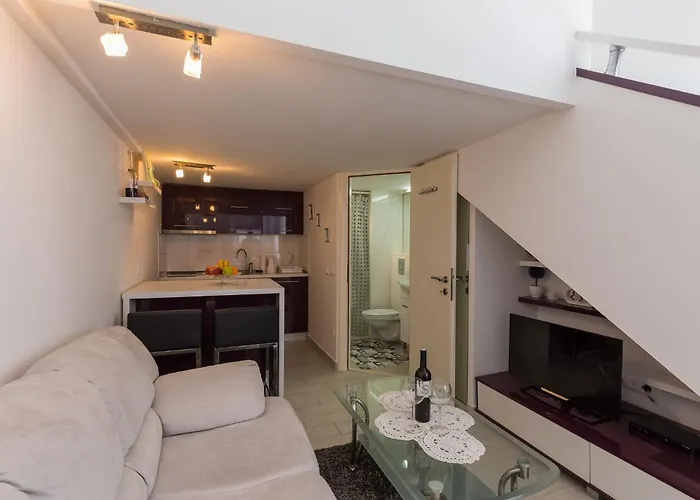 Studio Adriatic View - Studio Apartment With Sea View