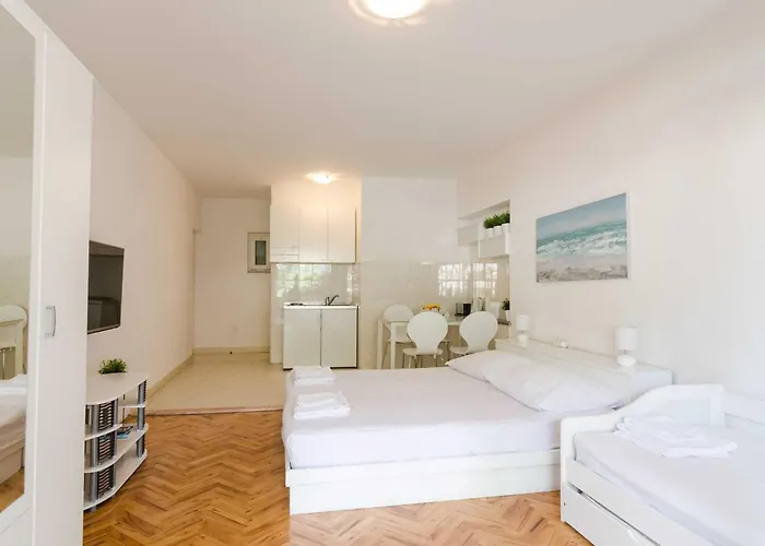 House Apartments Ariva