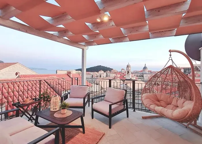 Auroom Superior Room & Terrace- Central Old Town