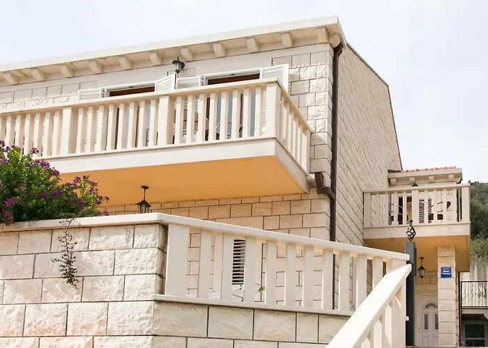 Apartments Zaton Bay