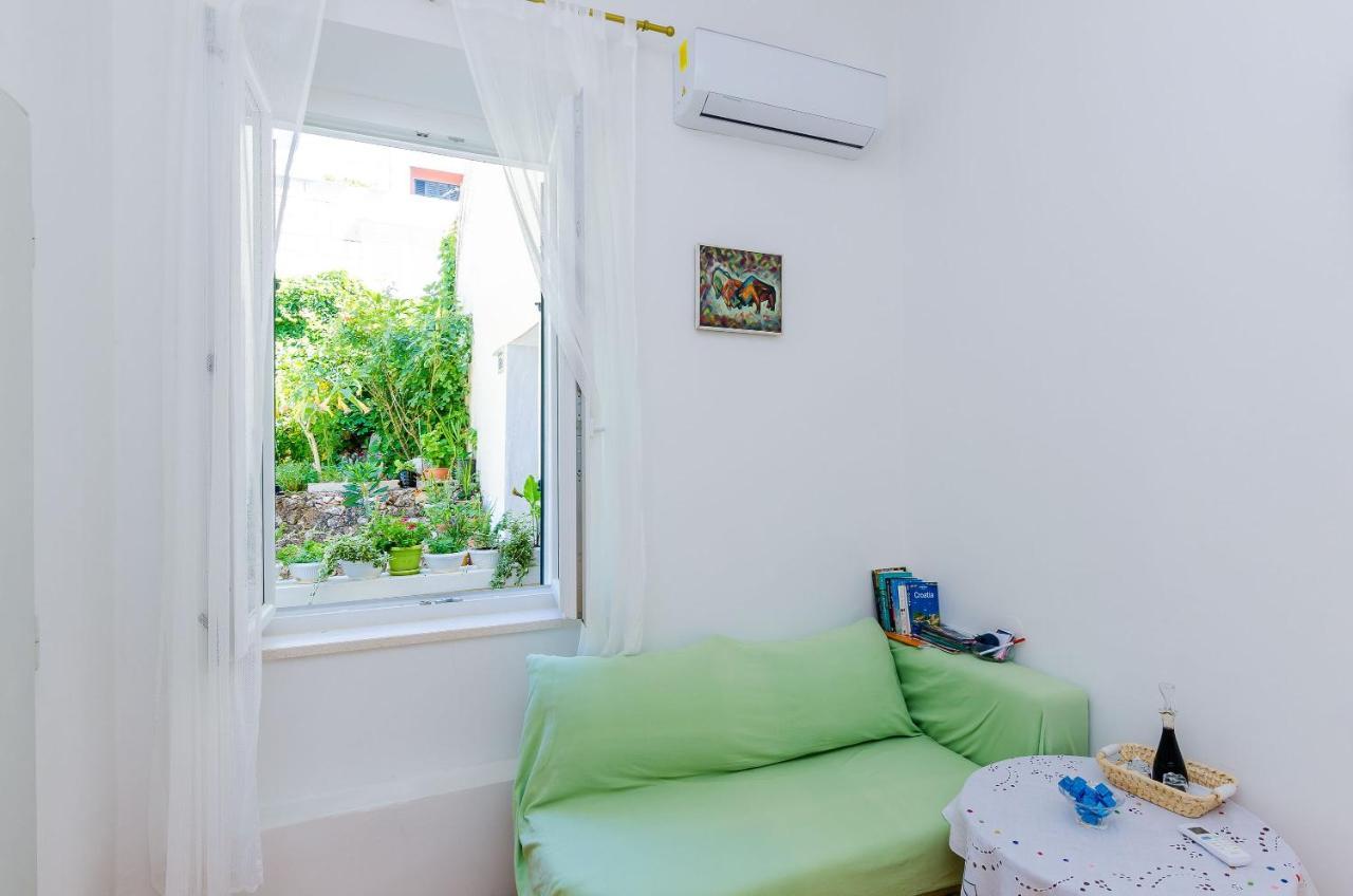 Mimi Guest house