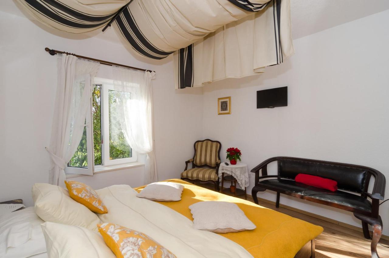 Bed & Breakfast Garden 3*