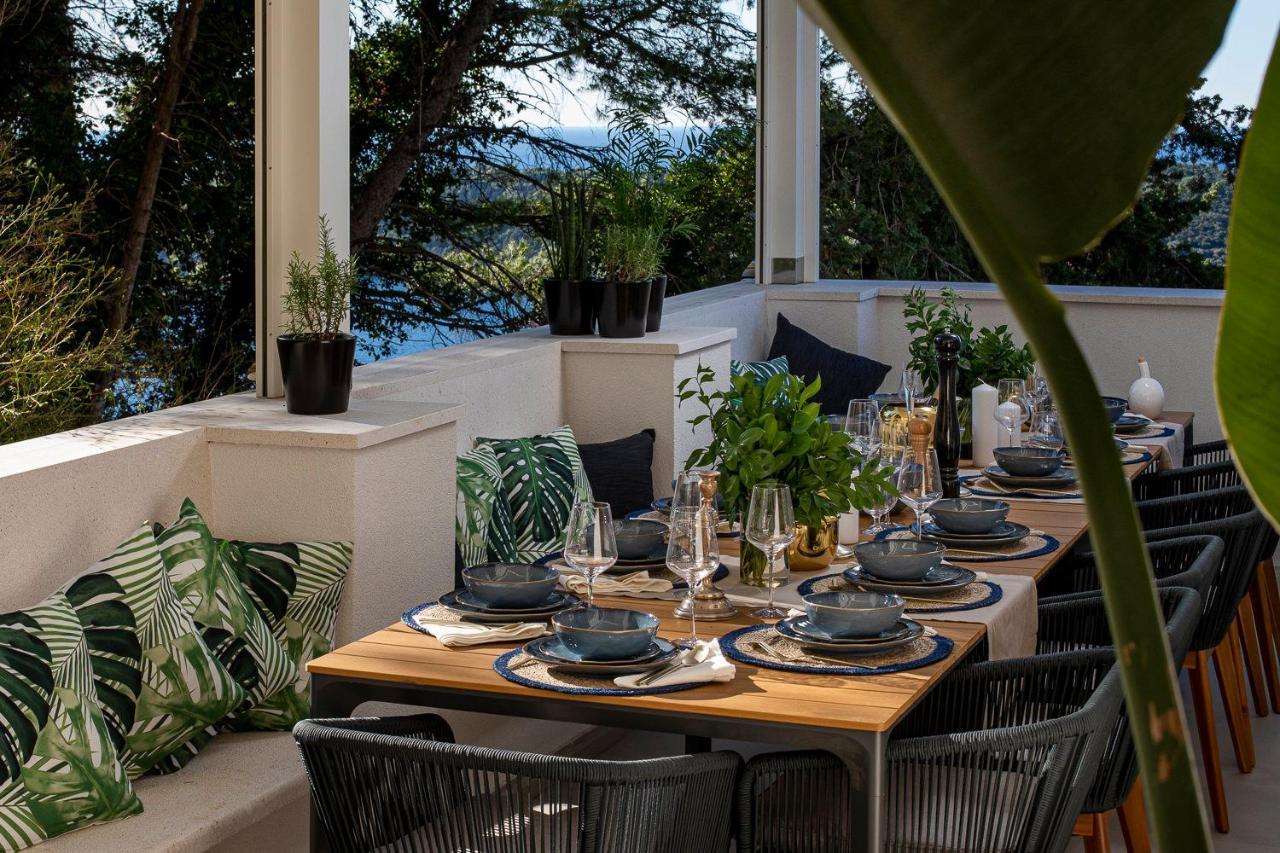 T - Wellness And Luxury With Spectacular Old Town View Villa *